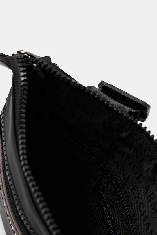 Armani Exchange saszetka XM001606.AF17206 czarny