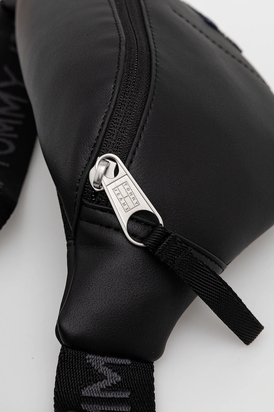 Tommy Jeans borsetă negru AM0AM13702