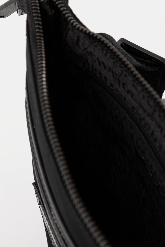 Armani Exchange táska XM001668.AF17306 fekete
