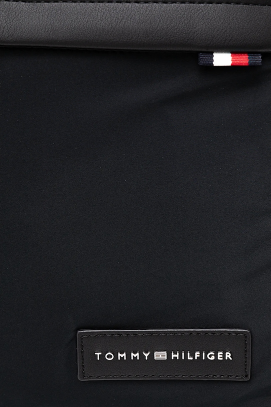Τσάντα Tommy Hilfiger μαύρο AM0AM13621