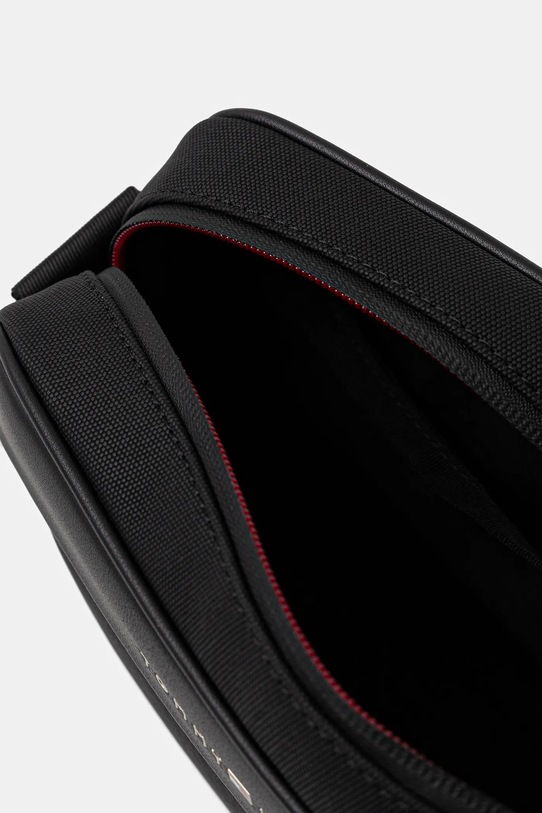 Torbica za okoli pasu Tommy Hilfiger črna AM0AM13627