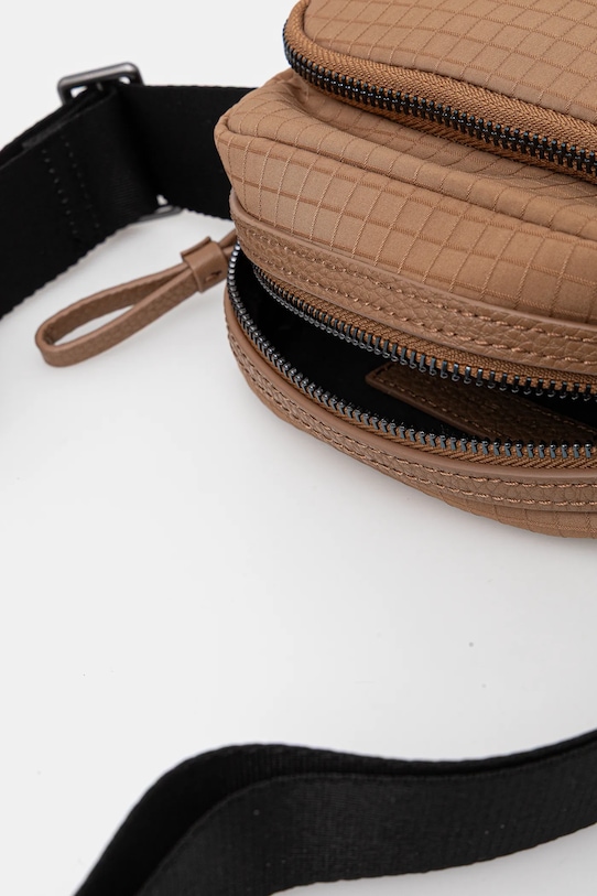 Tommy Hilfiger saszetka brązowy AM0AM13783