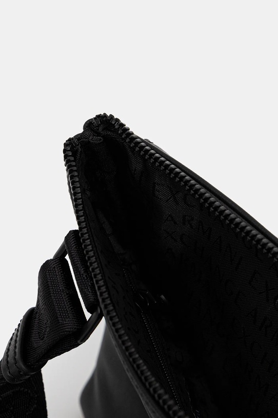 Armani Exchange saszetka XM001615.AF17209 czarny
