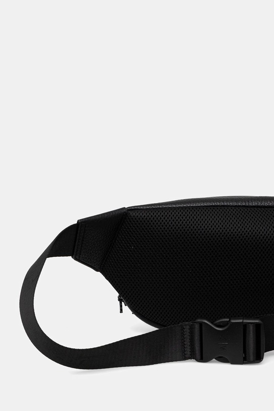 Doplnky Ľadvinka Armani Exchange XM001621.AF17210 čierna