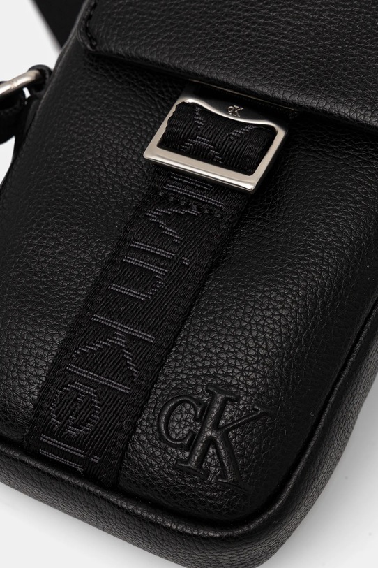 Malá taška Calvin Klein čierna LV04D1091G