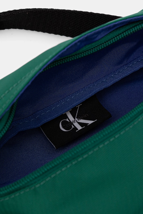 Calvin Klein ľadvinka pánska zelená LV04D3116G