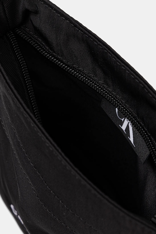 Сумка Calvin Klein чорний LV04D3178G