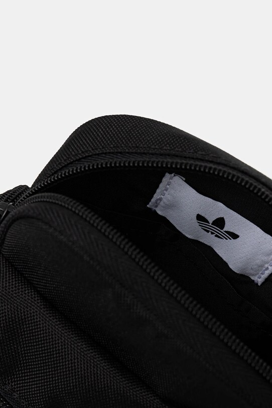 Malá taška adidas Originals Adicolor JX0227 čierna
