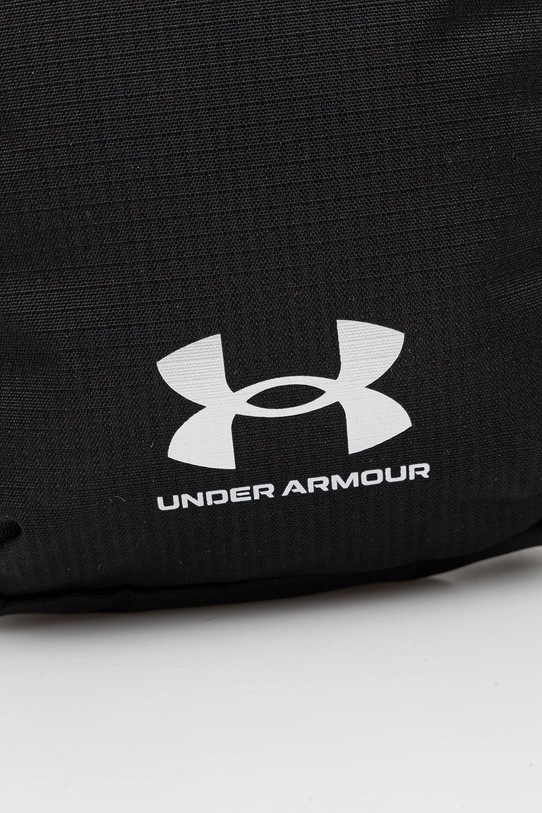 Akcesoria Under Armour saszetka 6008795 czarny