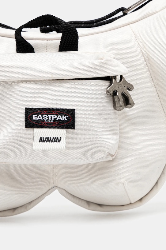 Taštička Eastpak x AVAVAV Mini Bag bílá EK0A5BJQ4S41