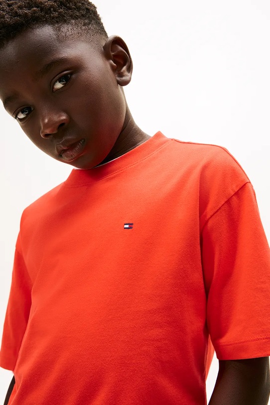 Chłopiec Tommy Hilfiger t-shirt bawełniany dziecięcy KB0KB09646.74.122.9BYA pomarańczowy