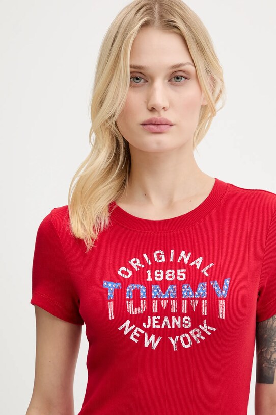 Tommy Jeans tricou rosu DW0DW21421