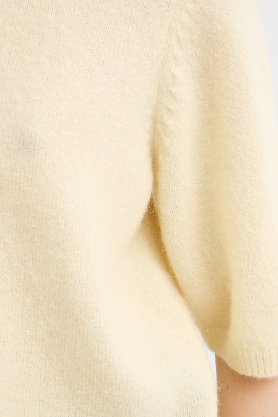 Gestuz sweter wełniany 10909996 żółty