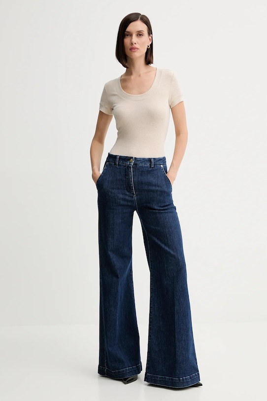 Tričko z hodvábnej zmesi Guess TINA W5YP11.KCNH2 béžová AW25