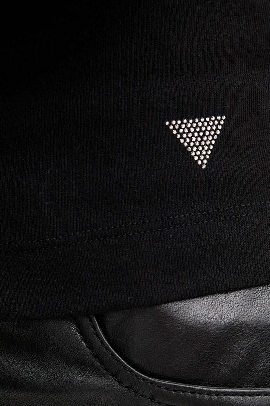 Tričko z hodvábnej zmesi Guess TINA W5YP11.KCNH2 čierna