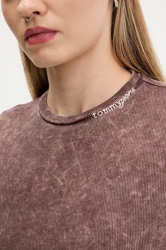 Tričko Tommy Jeans DW0DW21531 hnedá