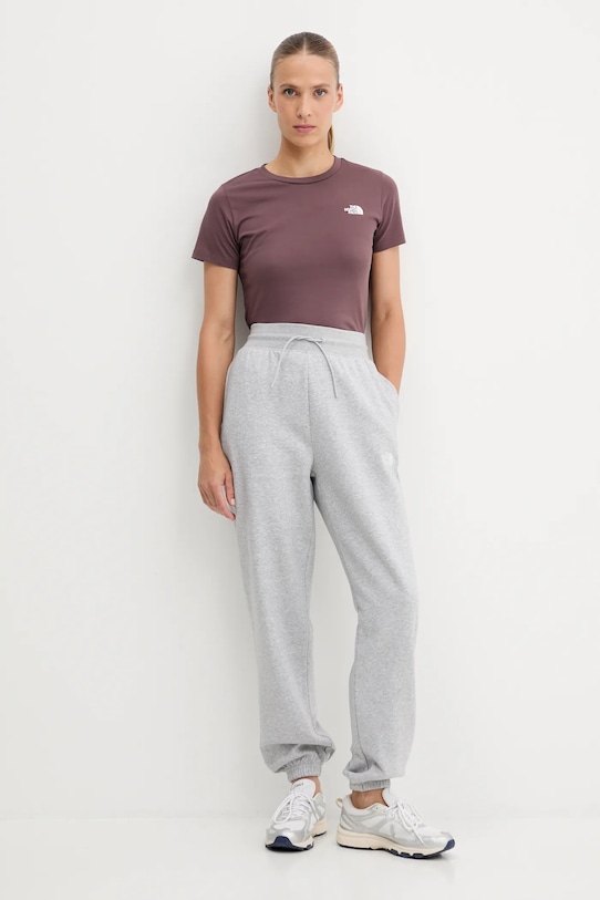 The North Face tricou Simple Dome NF0A87NHBQ71 maro AW25