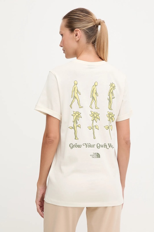 Βαμβακερό μπλουζάκι The North Face Connect Relaxed με μοτίβο μπεζ NF0A8E41QLI1