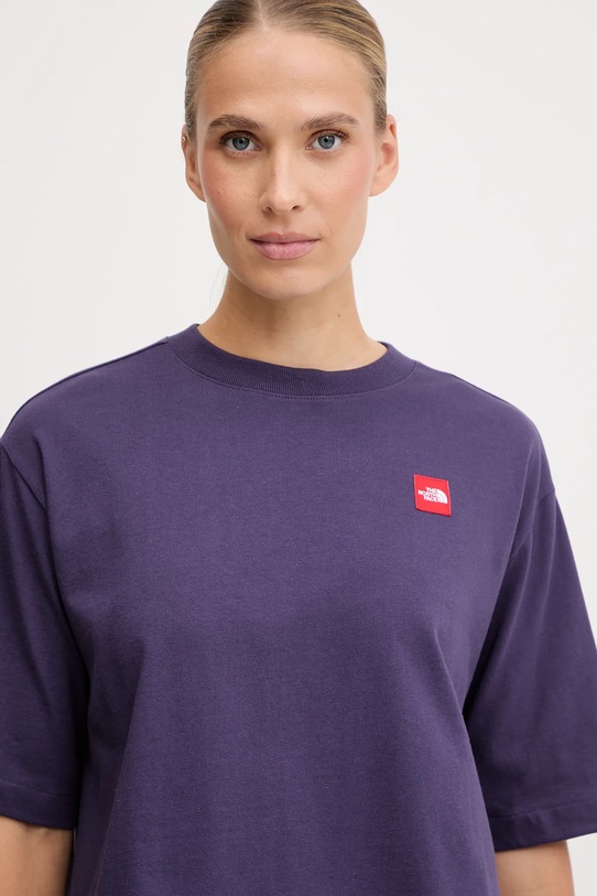 Βαμβακερό μπλουζάκι The North Face Redbox μωβ NF0A8EG61JI1