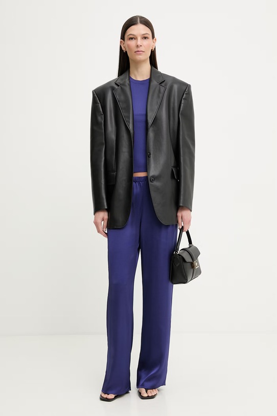 Calvin Klein t-shirt damski z modalem LV044D246G fioletowy SS26