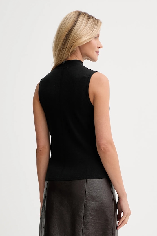 Odzież Calvin Klein kamizelka LV044D316G czarny