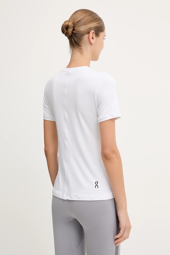 Odzież ON running t-shirt do jogi Studio T 1WF12460069 biały