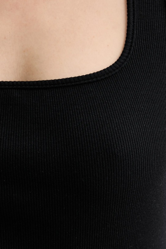 Топ MUUV. MUUV. x Answear KOSZULKA.LINEA чорний