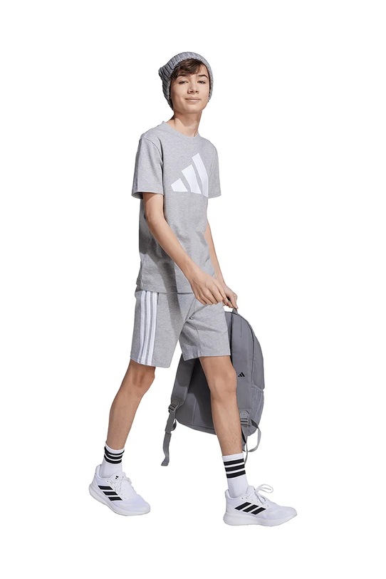 Дитяча бавовняна футболка adidas JV9869