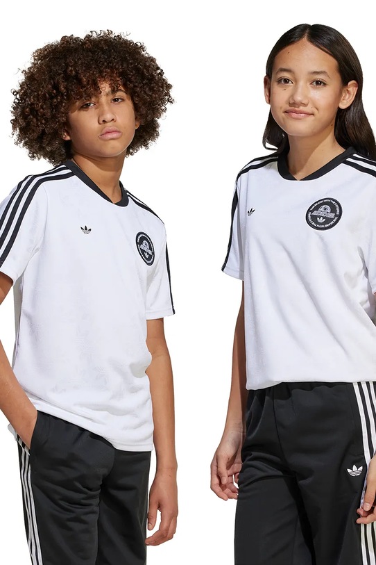 Dětské tričko adidas Originals V výstřih bílá JV7682