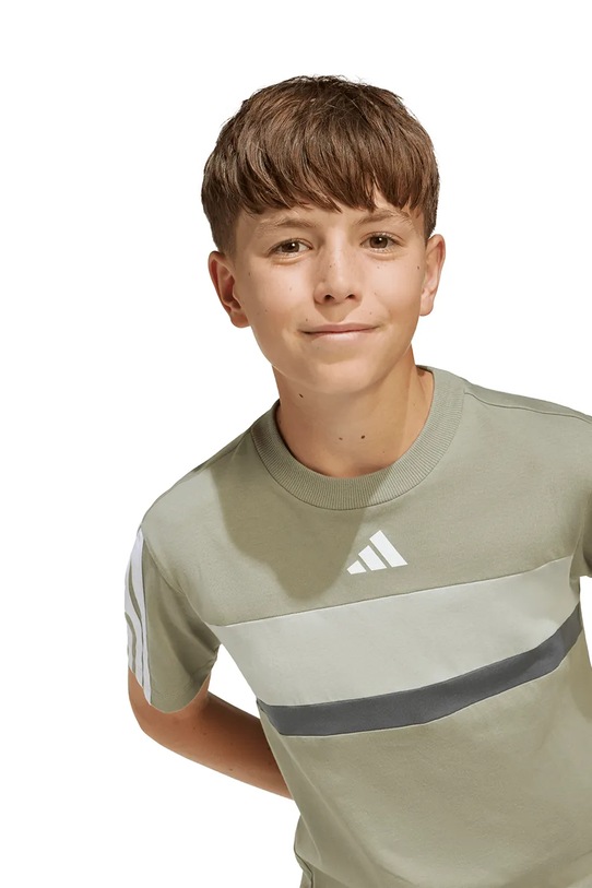 Детска памучна тениска adidas JN2246