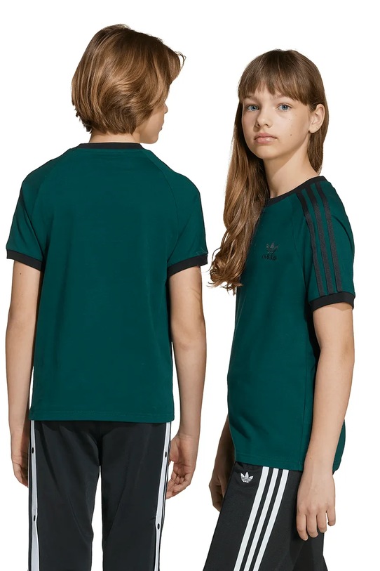 adidas Originals t-shirt bawełniany dziecięcy JV8581 zielony AW25