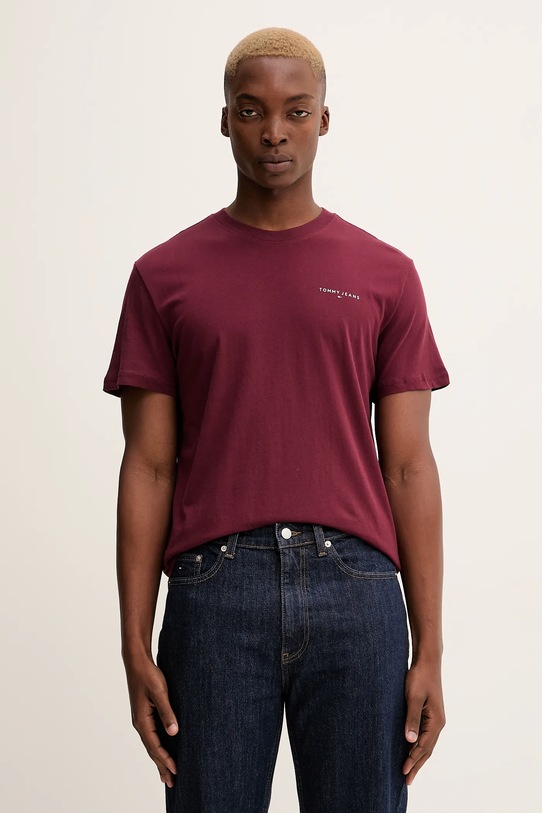 Bavlněné tričko Tommy Jeans slim burgundské DM0DM21780