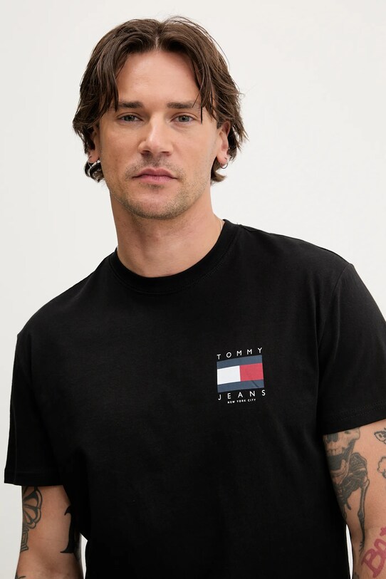 Bavlnené tričko Tommy Jeans DM0DM21910 čierna