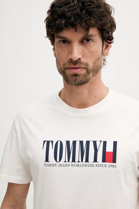 Odzież Tommy Jeans t-shirt bawełniany DM0DM21941 biały