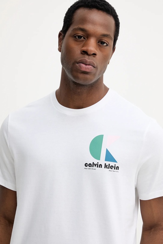 Βαμβακερό μπλουζάκι Calvin Klein Jeans λευκό LV04RC827G