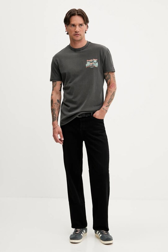 Bavlnené tričko Tommy Jeans DM0DM21866 sivá AW25