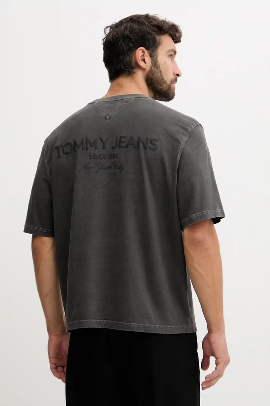 Tommy Jeans tricou din bumbac DM0DM21975 gri AW25
