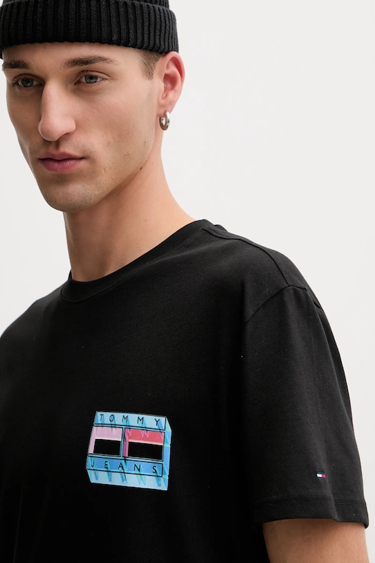 Памучна тениска Tommy Jeans черен DM0DM21980