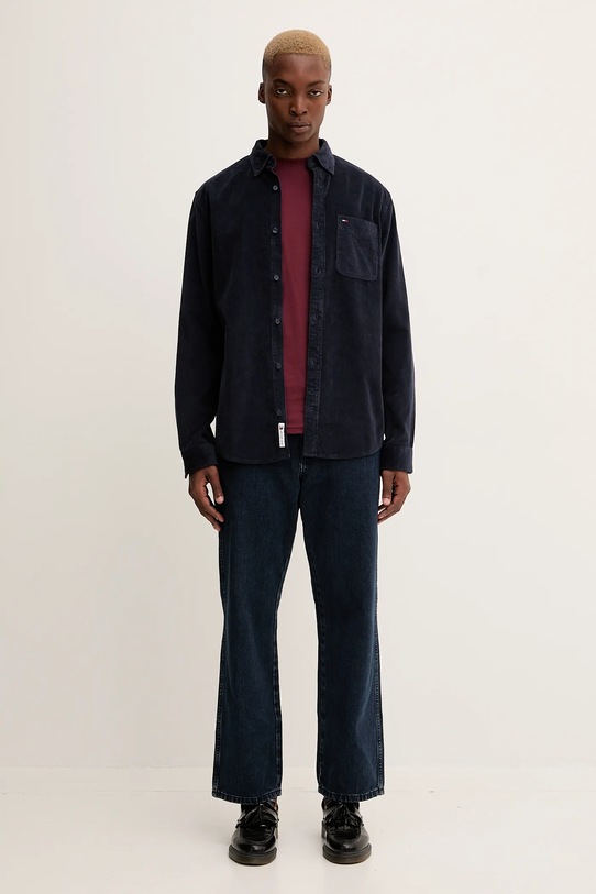 Bavlněné tričko Tommy Jeans DM0DM22049 burgundské AW25