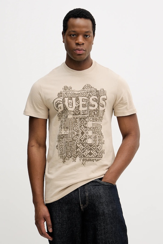 Guess t-shirt bawełniany wzorzyste beżowy M5YI13.I3Z14