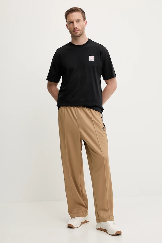 Bombažna kratka majica adidas Originals Graphic Lo Ss T JW0161 črna AW25