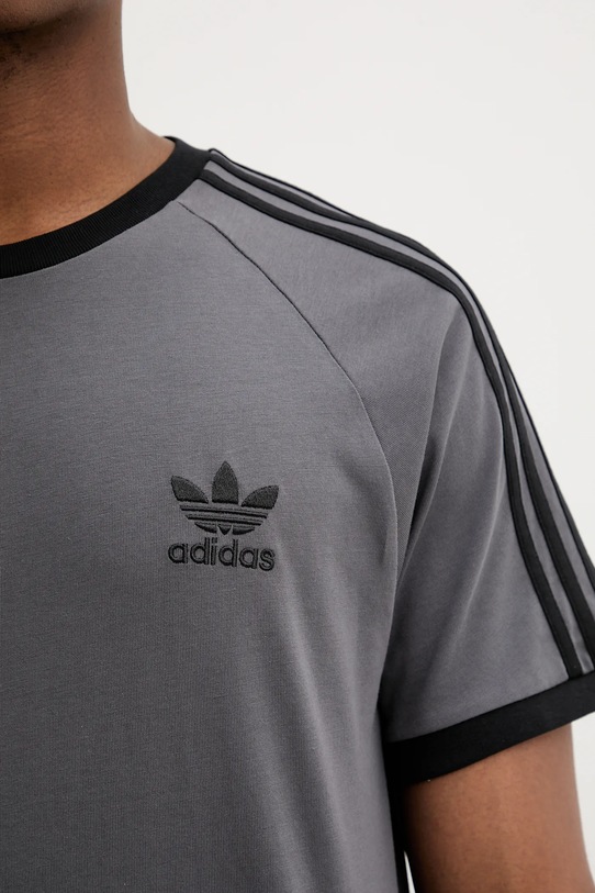 Памучна тениска adidas Originals 3-Stripes JY1373 сив