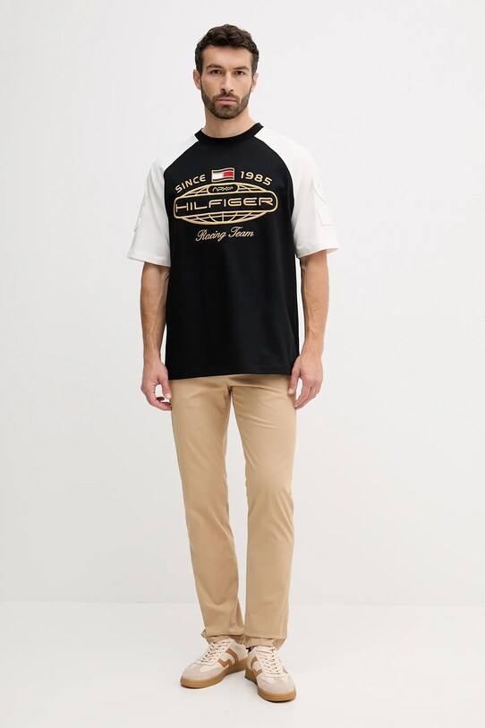 Bavlnené tričko Tommy Hilfiger x F1 THE MOVIE MW0MW41389 čierna AW25