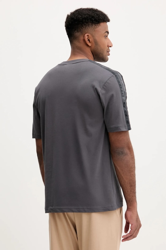 Îmbrăcăminte adidas tricou din bumbac AOP Colourblock T-Shirt JM9203 gri