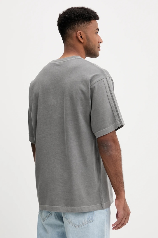 Odzież adidas t-shirt bawełniany All SZN JN0611 szary