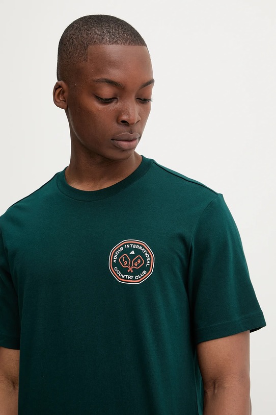 Памучна тениска adidas Club Scenic зелен JV8447
