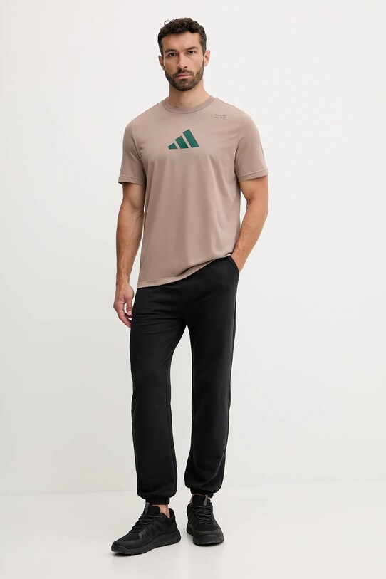 adidas Performance t-shirt treningowy Category Training Graphic JM8977 brązowy AW25