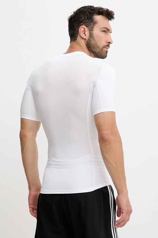 Odzież adidas Performance t-shirt treningowy Techfit JP4675 biały