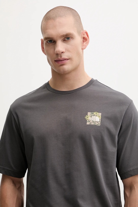 Pamučna majica The North Face Connected Relaxed siva NF0A8EGWRHI1