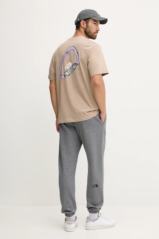 The North Face tricou din bumbac Explore Carabiner NF0A8F2HBOX1 maro AW25